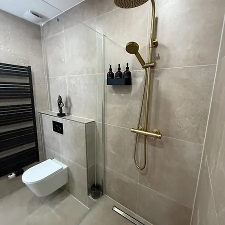 Modernes Loft In Appartement *